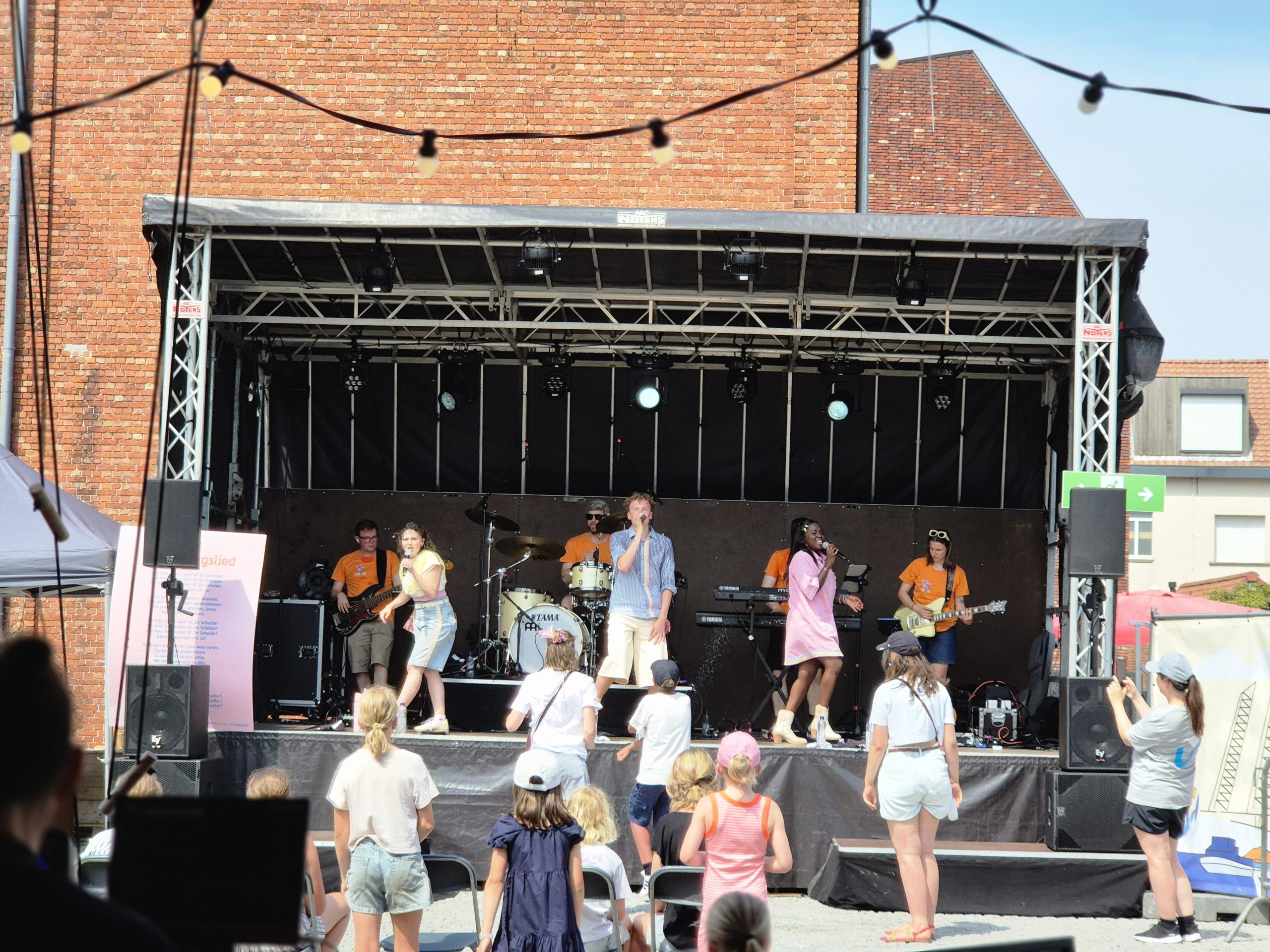 25 jaar district en 10 jaar Vrijetijdscentrum De Schelde: inwoners Polderdistrict vierden dubbel feest