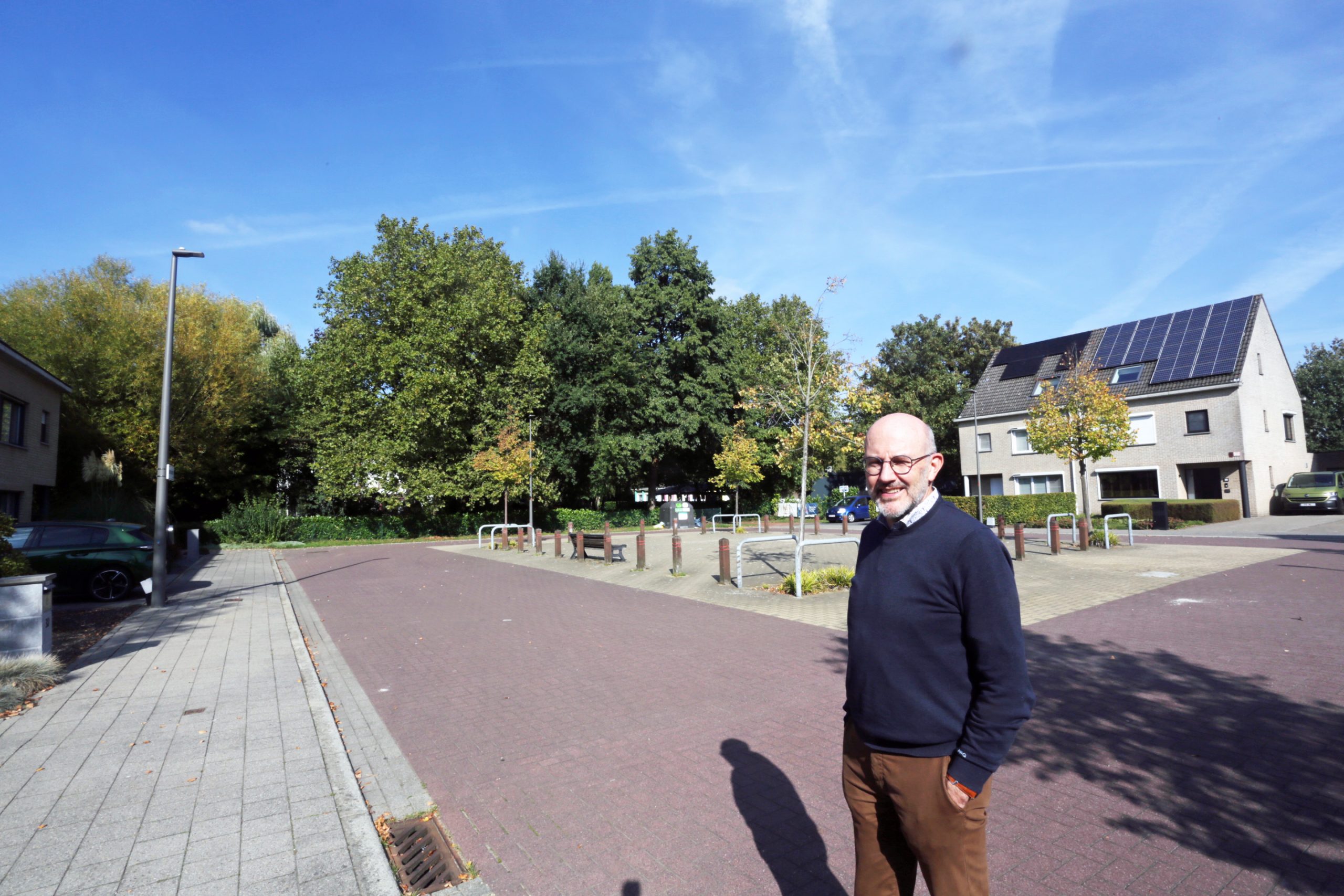EXCLUSIEF – Ekeren zet beton op dieet: straten en pleinen worden groener